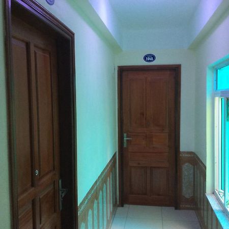 Phuong Nam Noi Bai Airport Hotel Hanoi Exterior photo